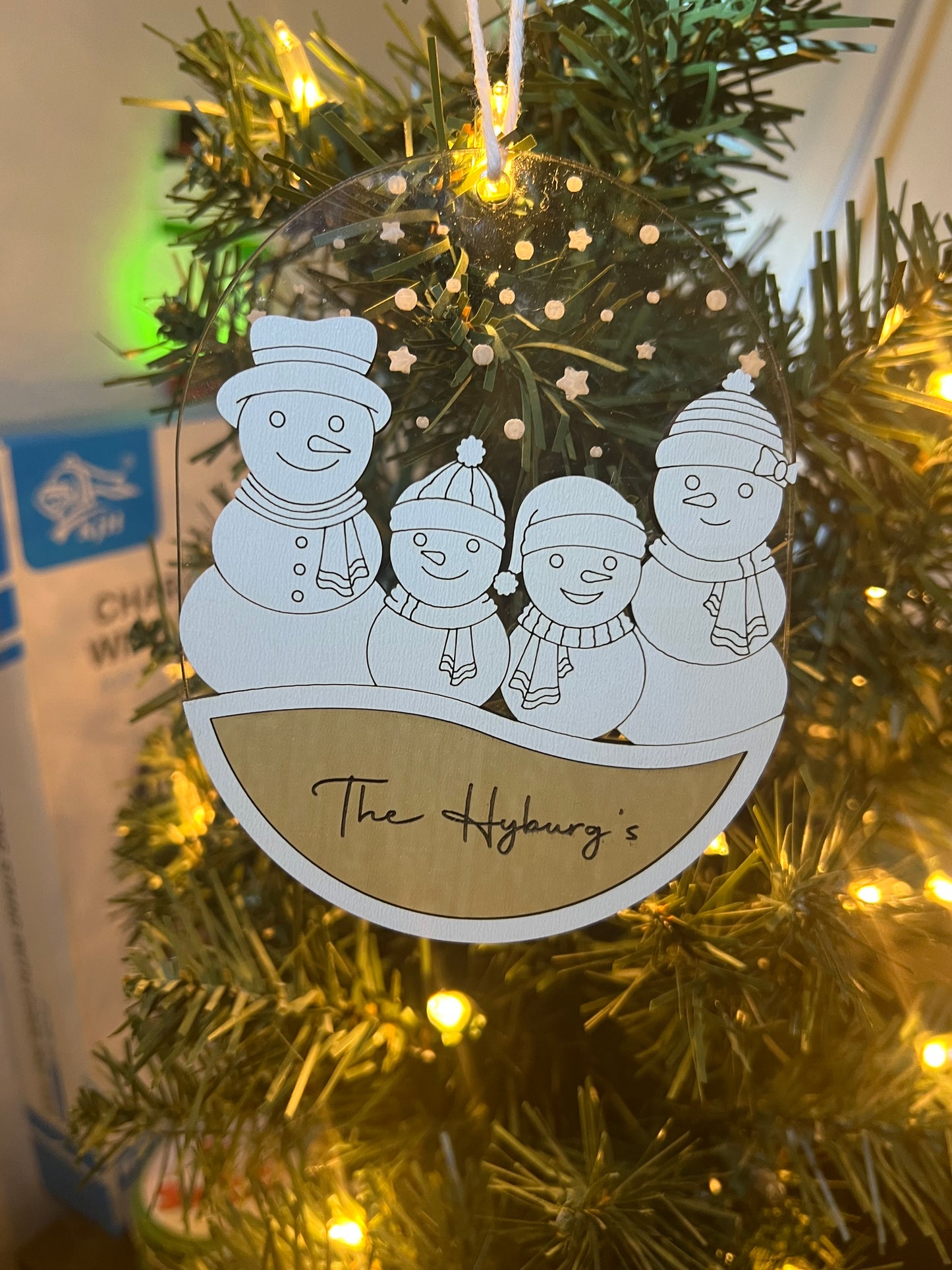 Personalized snowman family ornament 2025 up to 6 children