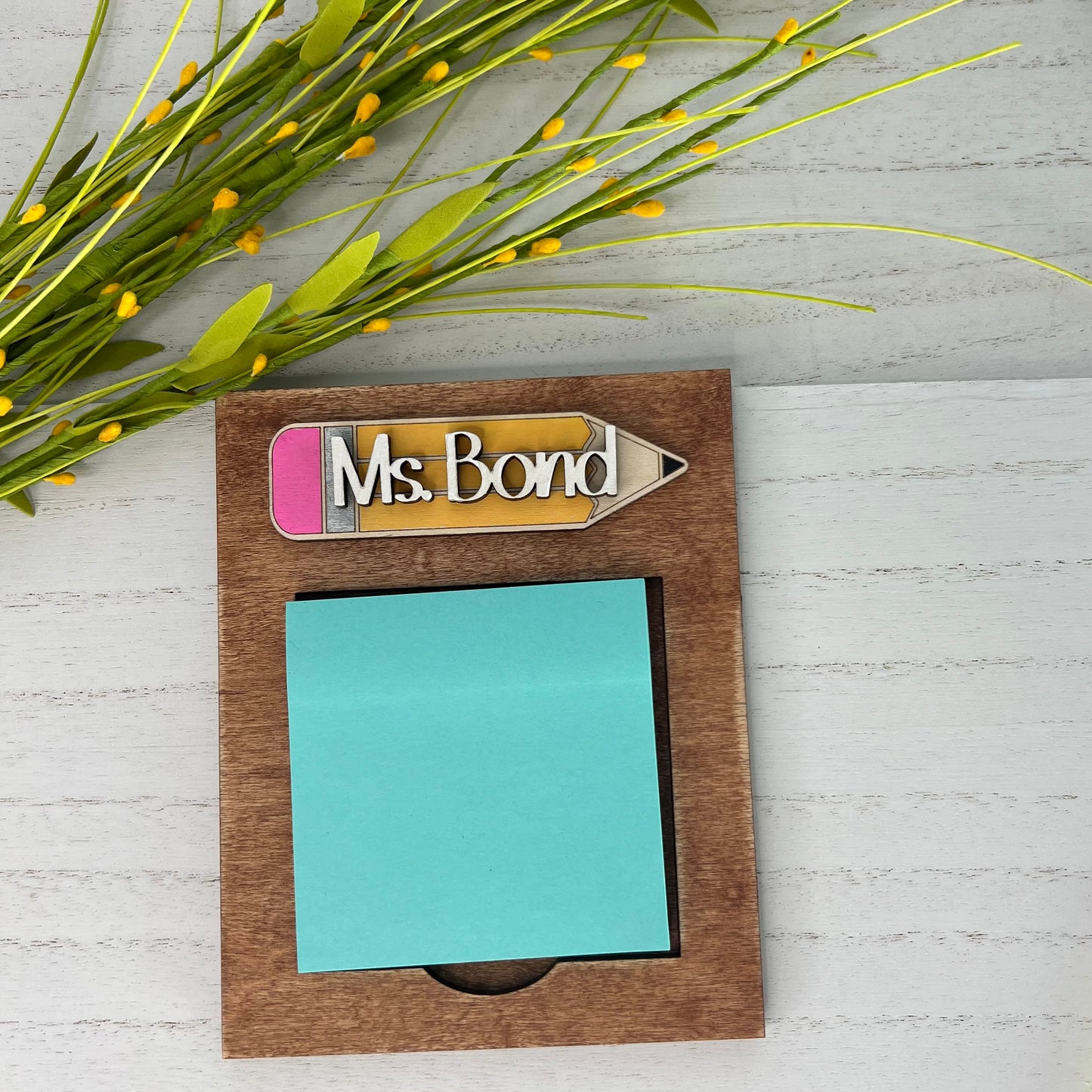 Personalized sticky note holder pencil design
